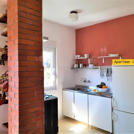 Orange 2+2